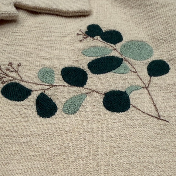 Men’s Beige Short-Sleeve Button-Down Camp Collar Shirt with Embroidery Large - Picture 5 of 6